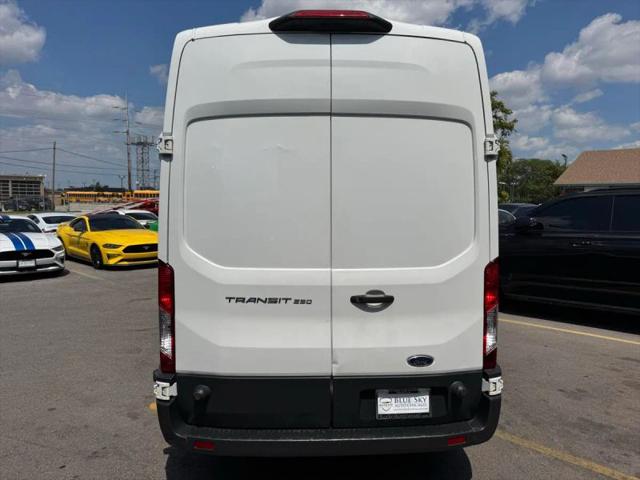 2018 Ford Transit Extended Length w/Sliding Side Door w/LWB