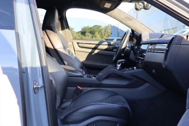 2023 Porsche Cayenne Turbo GT