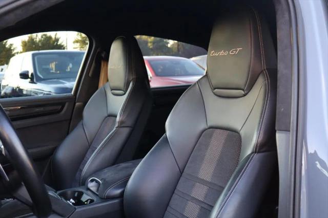 2023 Porsche Cayenne Turbo GT