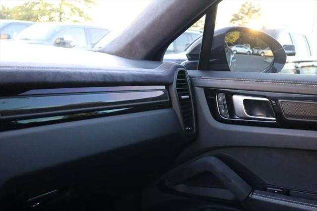 2023 Porsche Cayenne Turbo GT