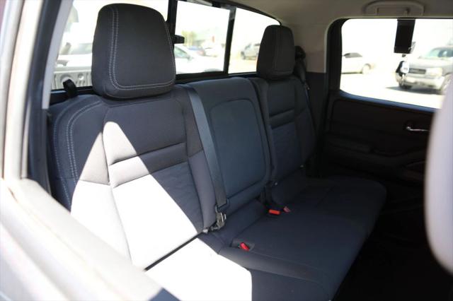 2023 Nissan Frontier Crew Cab SV 4x4