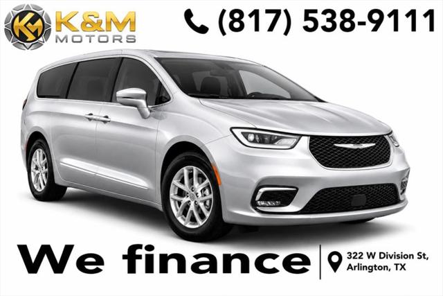 2023 Chrysler Pacifica Touring L for sale in Arlington, TX