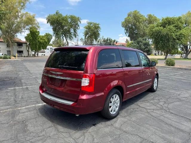 2015 Chrysler Town & Country Touring
