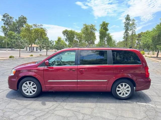 2015 Chrysler Town & Country Touring