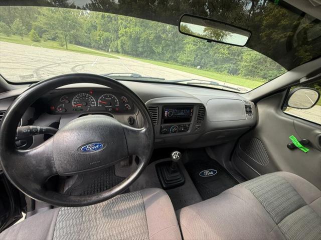2003 Ford F-150 XL