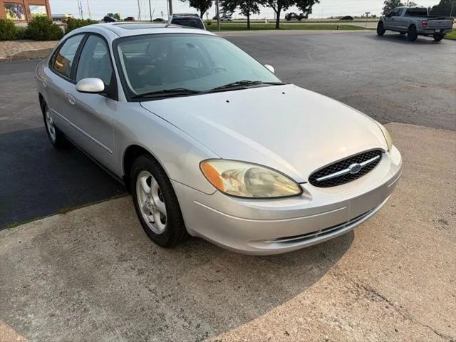 2003 Ford Taurus SES