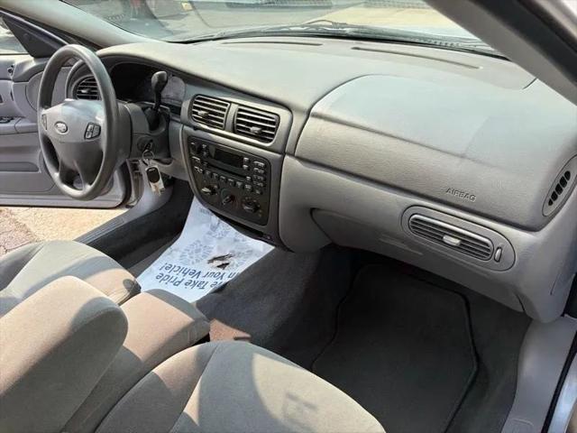 2003 Ford Taurus SES