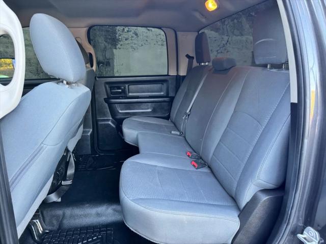 2018 Ram 3500 Tradesman Crew Cab 4x4 8' Box