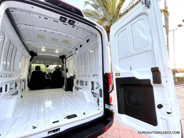 2025 Ford Transit Cargo Van Medium Roof w/LWB