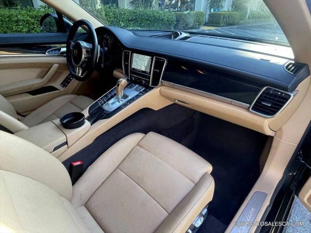 2016 Porsche Panamera 4