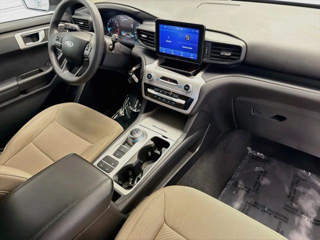 2022 Ford Explorer Base