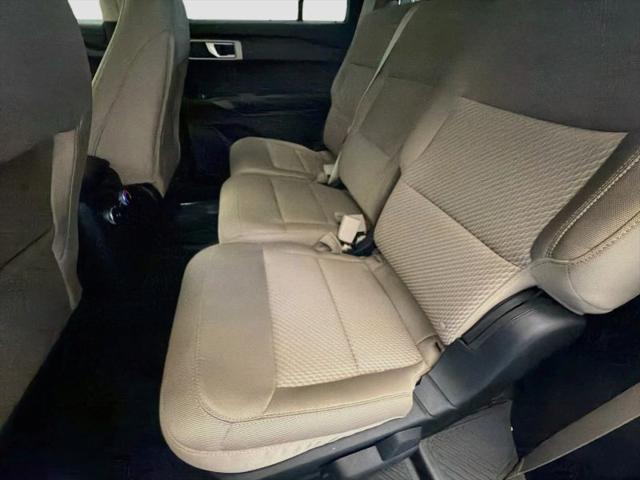 2022 Ford Explorer Base