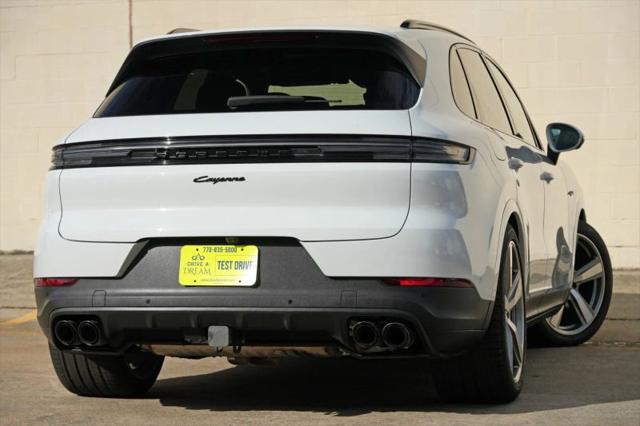 2024 Porsche Cayenne E-Hybrid E