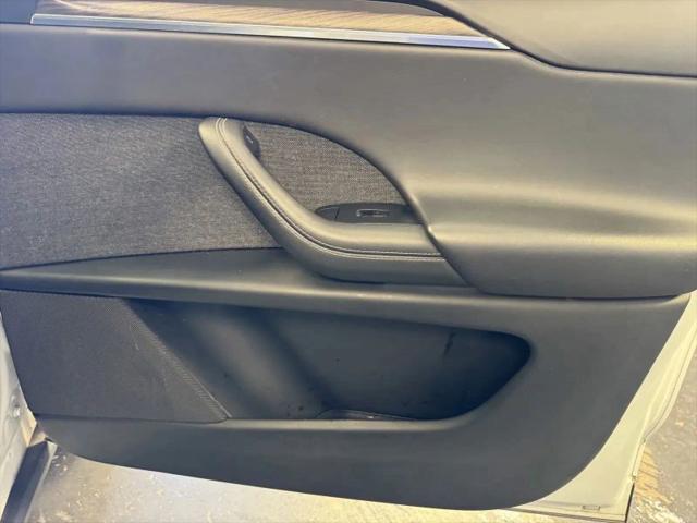 2023 Tesla Model X Standard Range