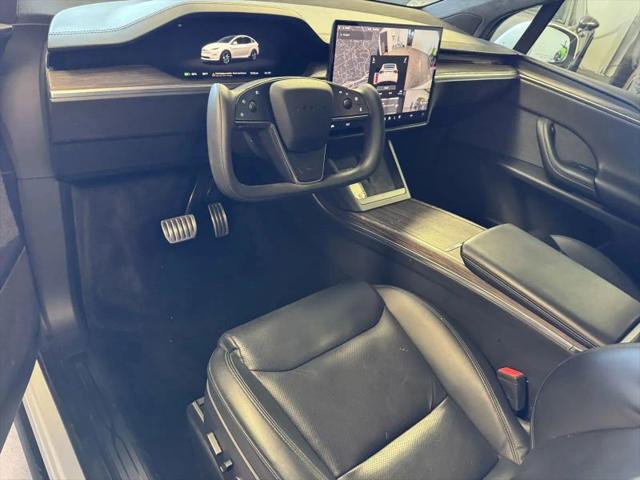2023 Tesla Model X Standard Range