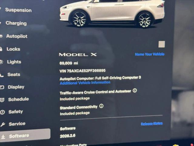 2023 Tesla Model X Standard Range