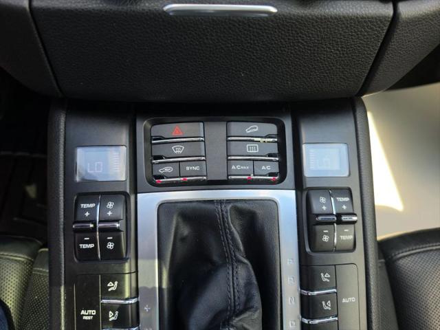 2017 Porsche Macan Base