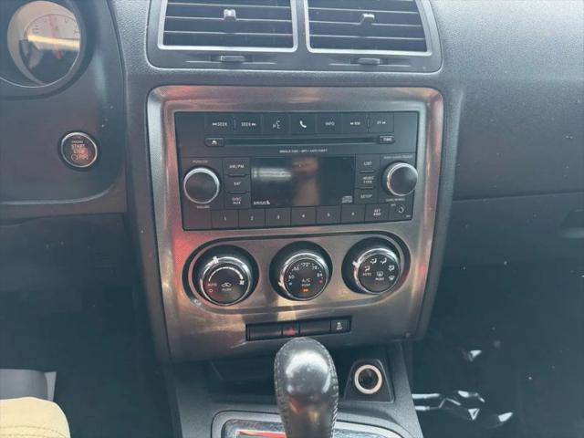 2014 Dodge Challenger SXT