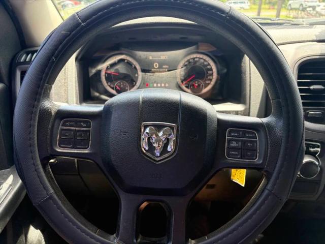 2017 Ram 1500 Express Quad Cab 4x2 64 Box
