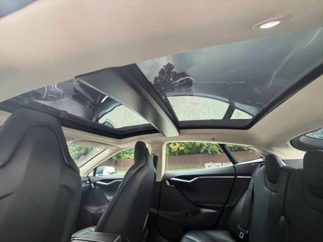 2012 Tesla Model S Base