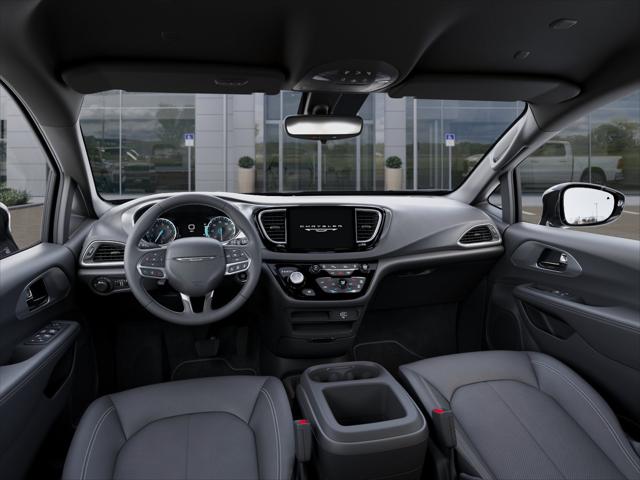 2027 Chrysler Pacifica LX