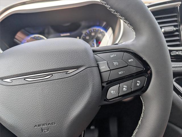 2027 Chrysler Pacifica Limited