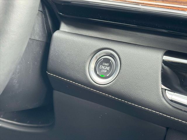 2024 Cadillac Escalade 4WD Premium Luxury