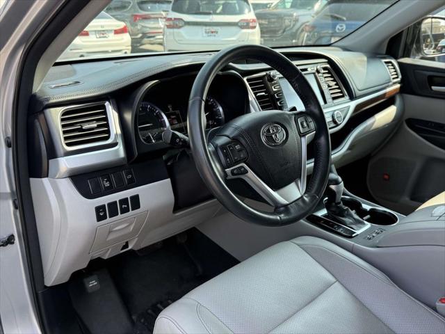 2016 Toyota Highlander Limited V6 2016 Toyota Highlander Limited V6