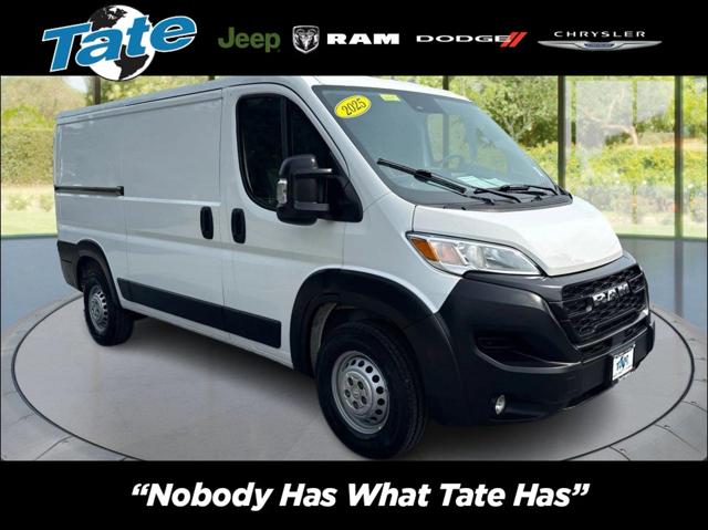 2025 RAM ProMaster 2500 Cargo Van Tradesman Low Roof 136 WB w/Pass Seat