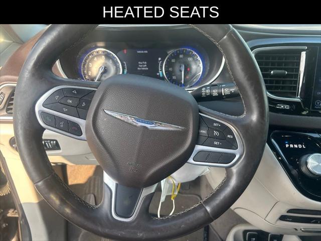 2017 Chrysler Pacifica Touring-L Plus