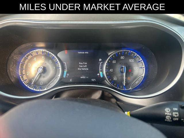 2017 Chrysler Pacifica Touring-L Plus