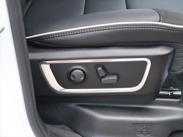 2026 Ram 1500 Laramie Crew Cab 4x4 57 Box