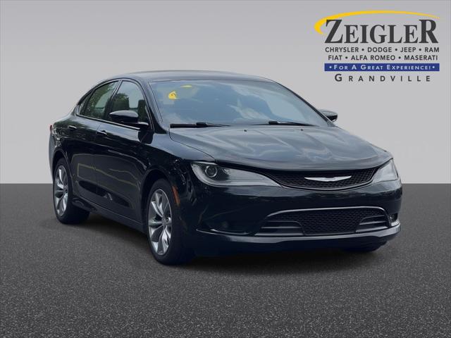 2015 Chrysler 200 S for sale in Grandville, MI