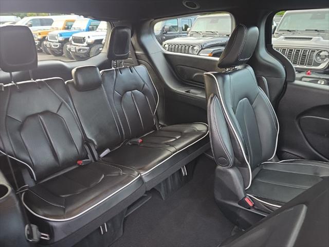2023 Chrysler Pacifica Hybrid Limited