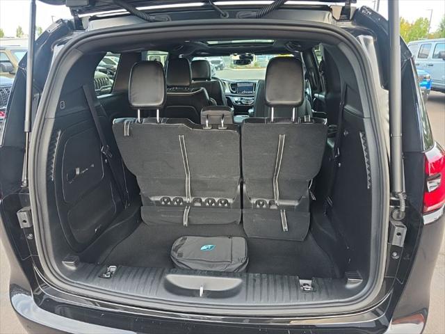 2023 Chrysler Pacifica Hybrid Limited