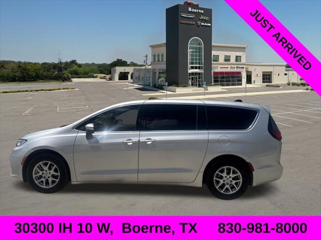 2023 Chrysler Pacifica Touring L for sale in Boerne, TX
