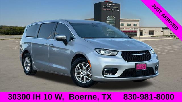 2023 Chrysler Pacifica Touring L for sale in Boerne, TX