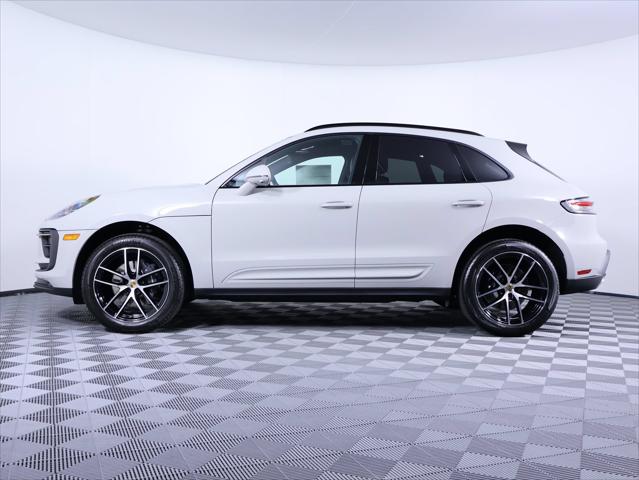 2026 Porsche Macan AWD