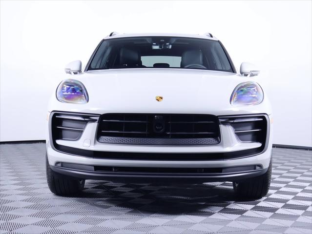 2026 Porsche Macan AWD