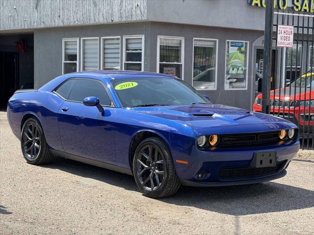 2021 Dodge Challenger SXT
