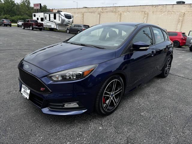 2016 Ford Focus ST 4dr Hatchback
