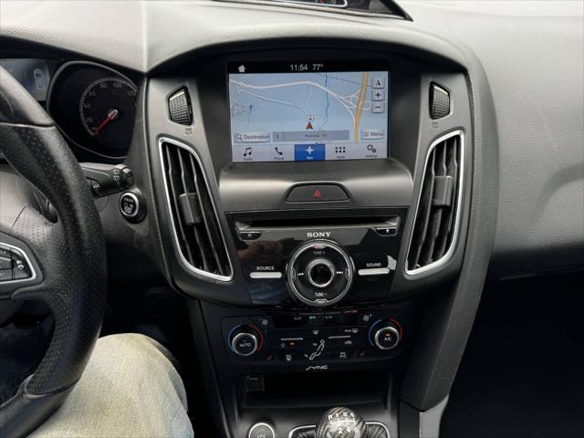 2016 Ford Focus ST 4dr Hatchback