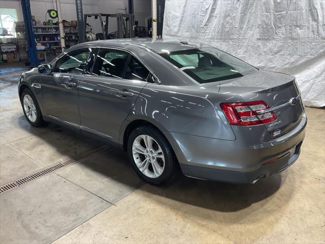 2013 Ford Taurus SEL