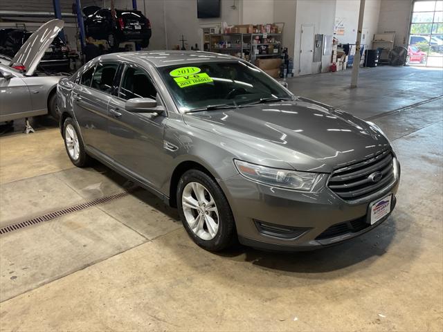 2013 Ford Taurus SEL