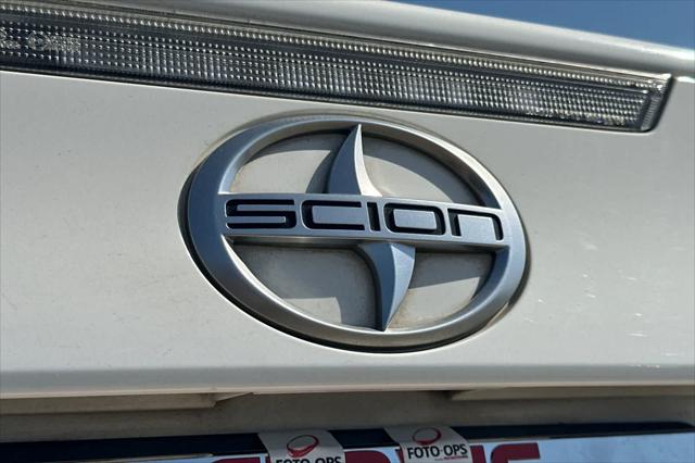 2012 Scion tC 2dr HB Auto