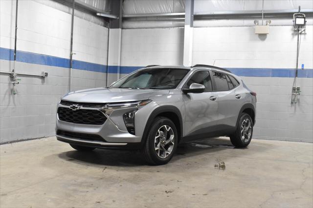 Used 2025 Chevrolet Trax FWD LT For Sale in Toledo, OH