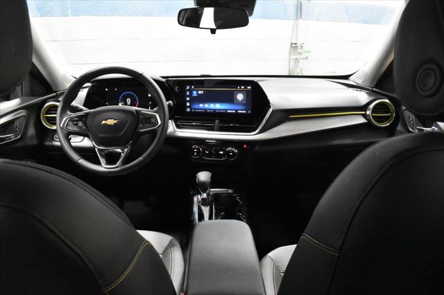 Used 2025 Chevrolet Trax FWD LT For Sale in Toledo, OH