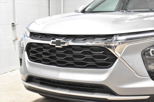 Used 2025 Chevrolet Trax FWD LT For Sale in Toledo, OH