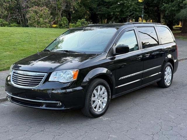 2016 Chrysler Town & Country Touring for sale in Portland, OR