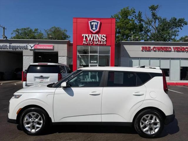 2022 Kia Soul LX for sale in Detroit, MI